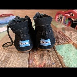 Toms high top moccasin style